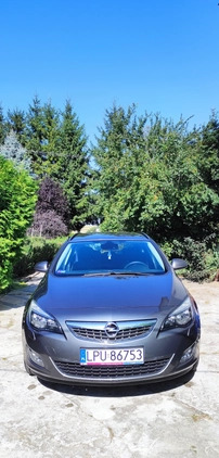 Opel Astra cena 32900 przebieg: 100500, rok produkcji 2011 z Puławy małe 137